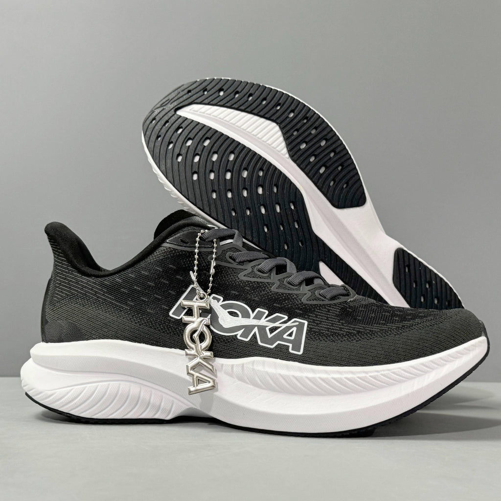 HOKA ONE ONE Mach 6 Wide 'Black White'