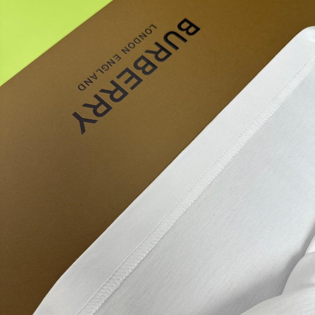 Burberry T-Shirt Without Collar 'White & Beige'