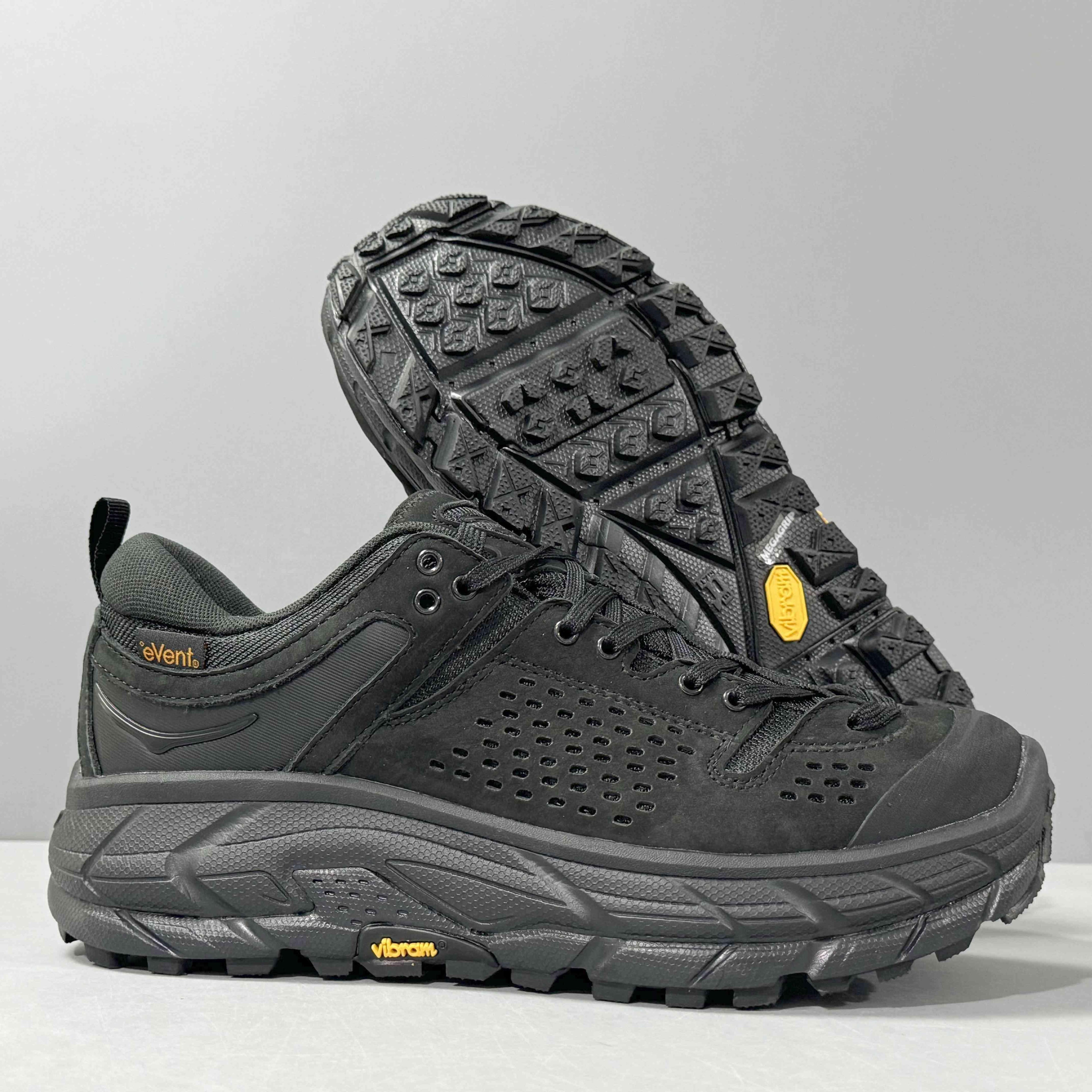 Hoka One One Tor Ultra Low Wp Jp 'Black'