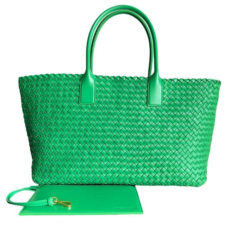 Bottega Veneta Medium Intreccio Leather Bag Tote