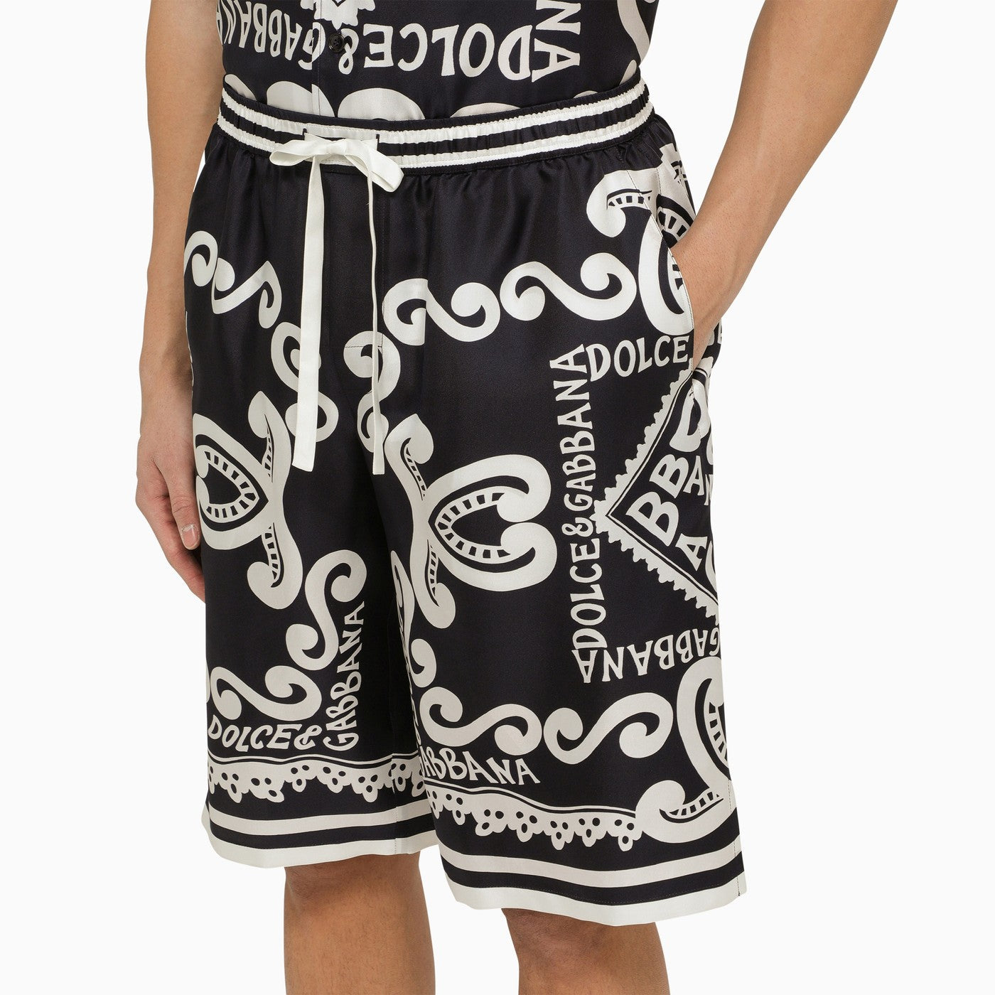 Dolce&Gabbana Silk Bermuda With Navy Print