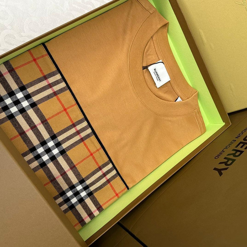 Burberry T-Shirt Without Collar 'Beige'