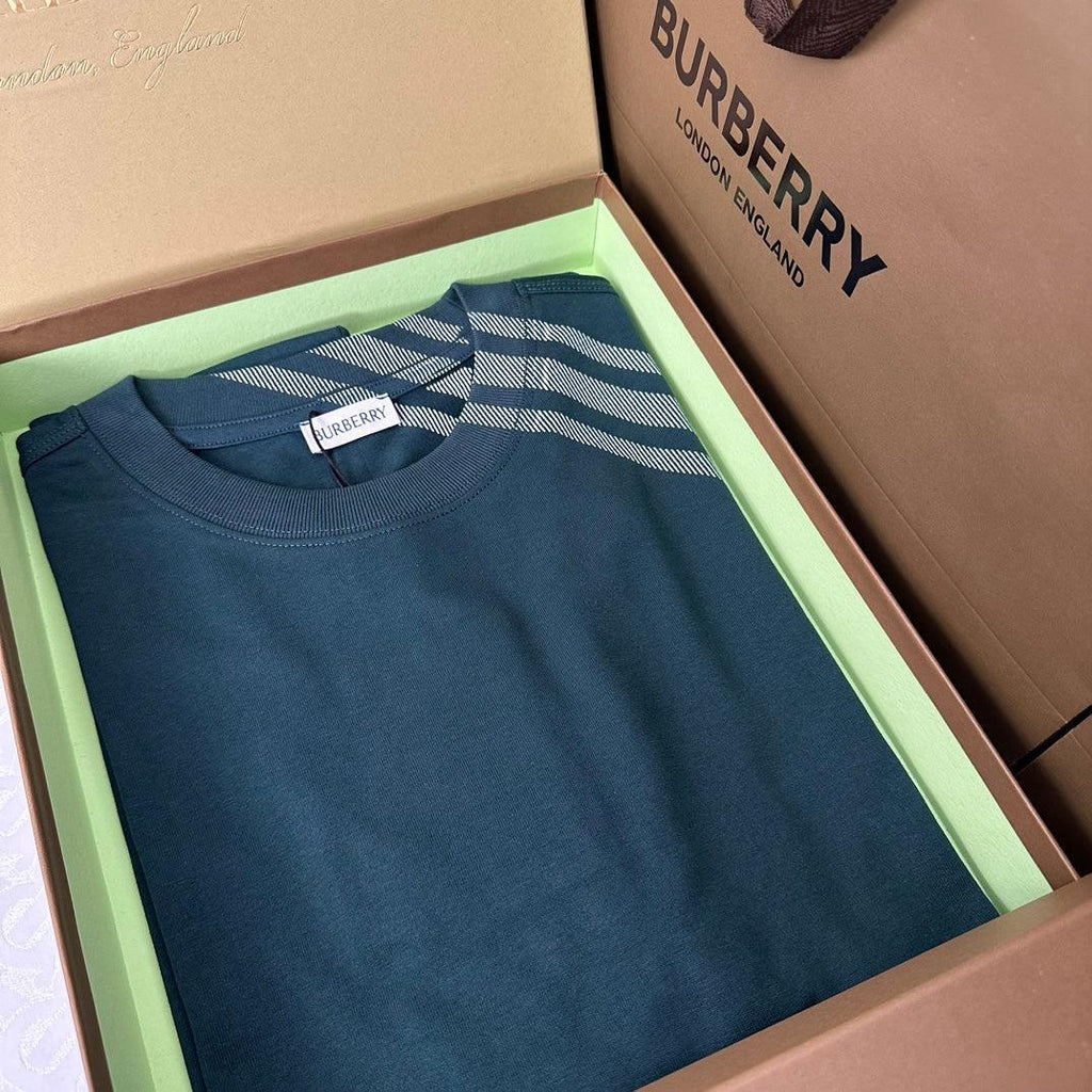 Burberry T-Shirt Without Collar 'Green'